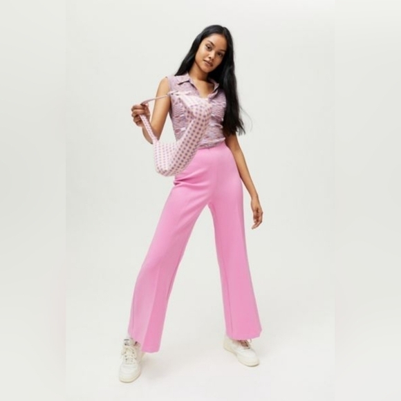Urban Outfitters High Waisted Wide Leg Pants Barbiecore Pink Size Large - Picture 1 of 6